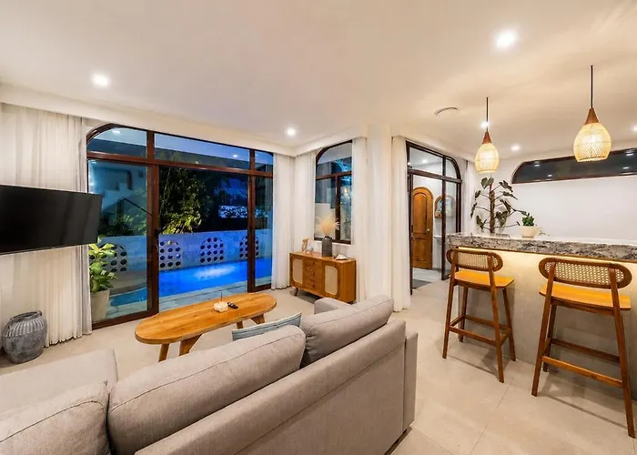 Rooftop 3br With Private & Pool For Secluded Monthly ヴィラ